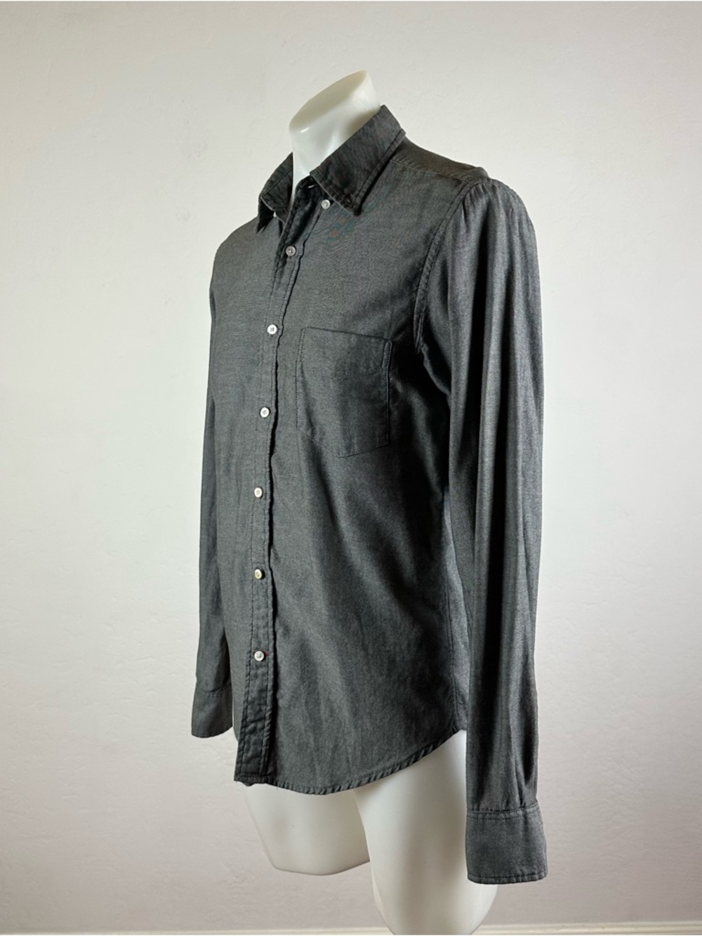 Gustin Men's Charcoal Gray Button-Down Shirt